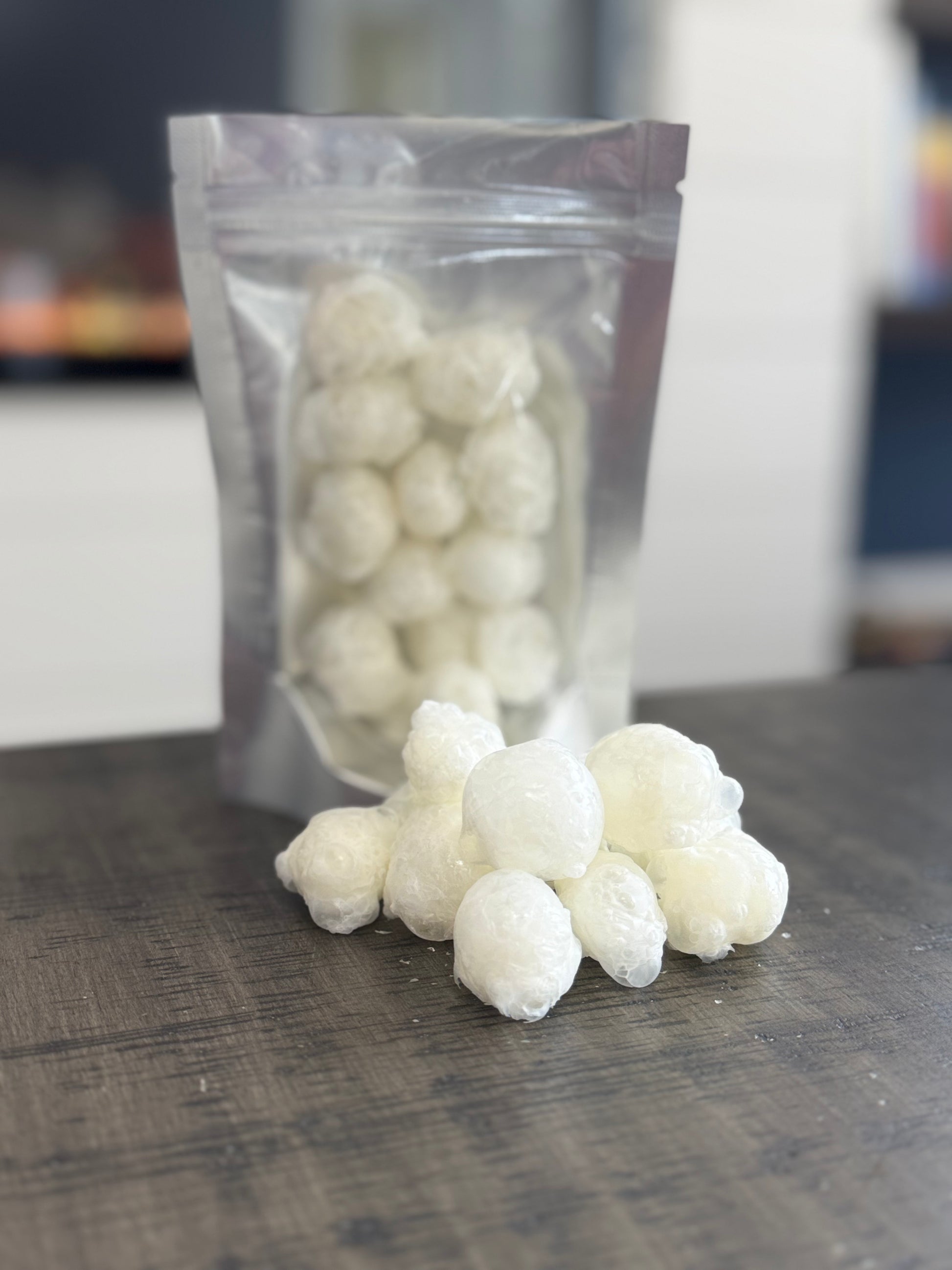 Freeze Dried Candy, small size bag, displaying candy, gummy bears, strawberry banana flavour